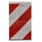 Placa reflectorizanta hasurata rosu-alba stg pentru camion cu lift